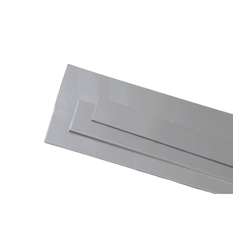 Alumiinilevyliuskat AW-6060 litteä tanko 20x0,8 mm–90x6 mm leikattuna liuskoiksi Alumiinilevyliuskat AW-6060 litteä tanko 20x0,8 mm–90x6 mm leikattuna liuskoiksi