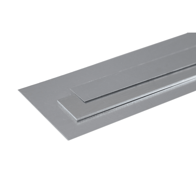 Alumiinilevyliuskat AW-6060 litteä tanko 20x0,8 mm–90x6 mm leikattuna liuskoiksi Alumiinilevyliuskat AW-6060 litteä tanko 20x0,8 mm–90x6 mm leikattuna liuskoiksi